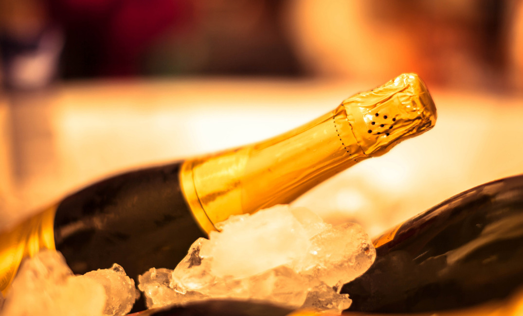 クレマンとはどんなワイン?シャンパンとの違いをわかりやすく解説! すずきCELLAR/町のちいさなワインショップ